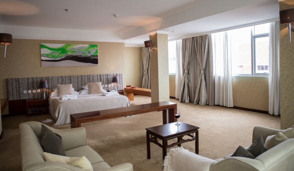 Hotel Diamante Luanda Exterior photo